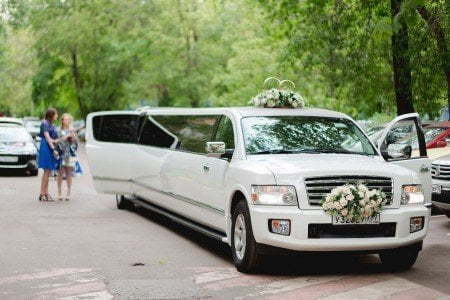 Лимузин Инфинити QX-56 до 22 чел. от ЛимоФаворит 3
