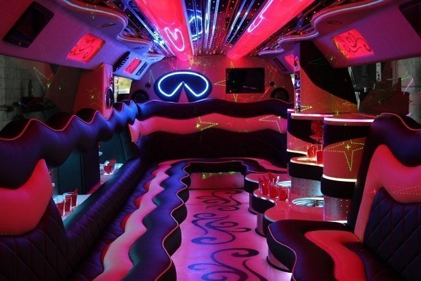 Лимузин Инфинити до 20 чел. от ЛимоФаворит 5