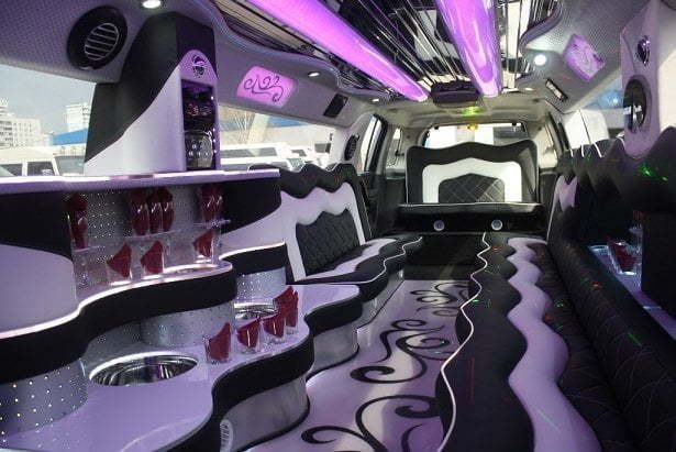 Лимузин Инфинити до 20 чел. от ЛимоФаворит 6