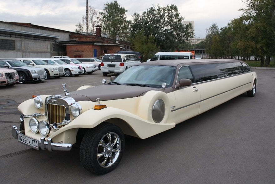 Лимузин Excalibur Phantom до 10 чел. от ЛимоФаворит 1