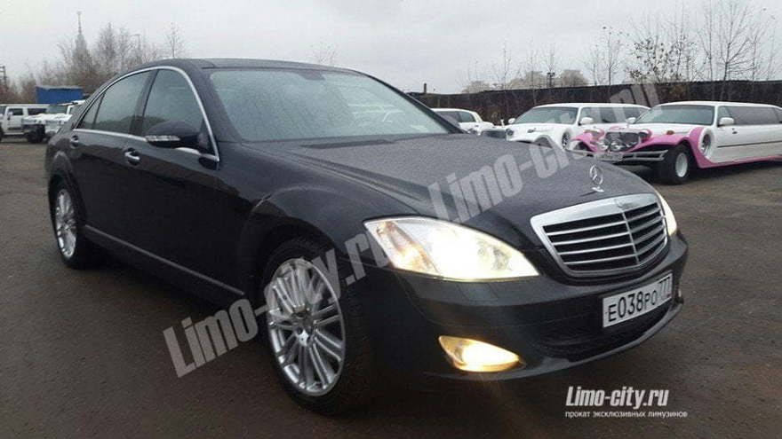 Мерседес S-221 до 4 чел., 2012 г. от Limo City 4