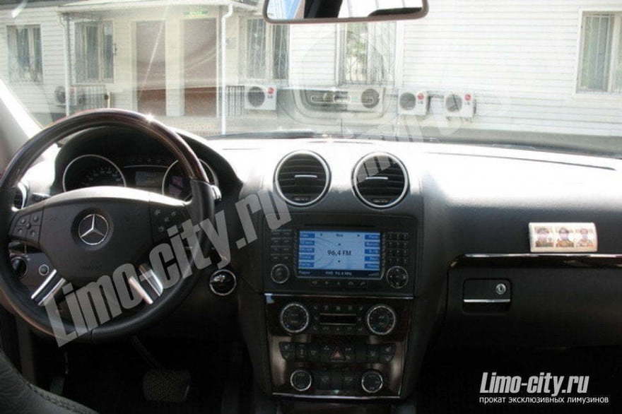 Мерседес GL до 7 чел., 2013 г. от Limo City 3