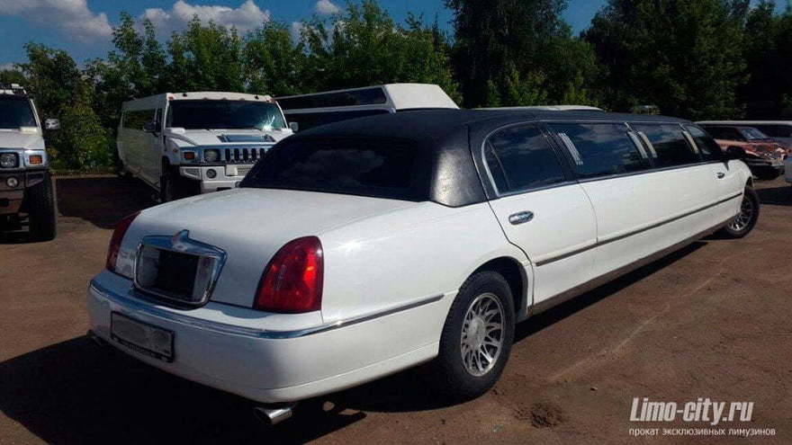 Линкольн Таун кар Фальш кабриолет до 11 чел., 2014 г. от Limo City 7