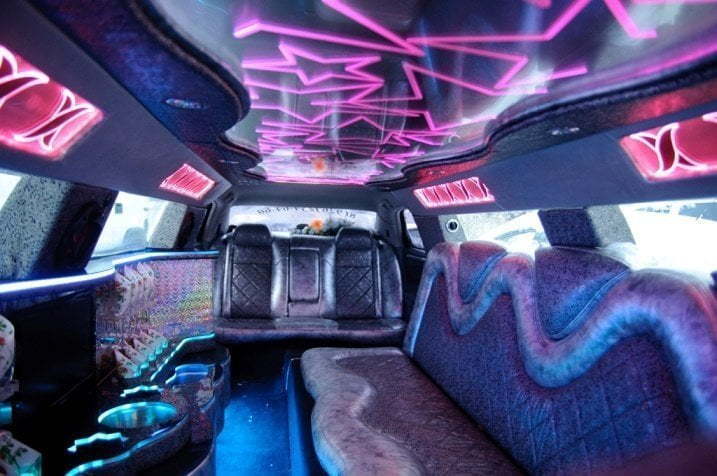 Лимузин Крайслер до 10 чел. от ЛимоФаворит 4