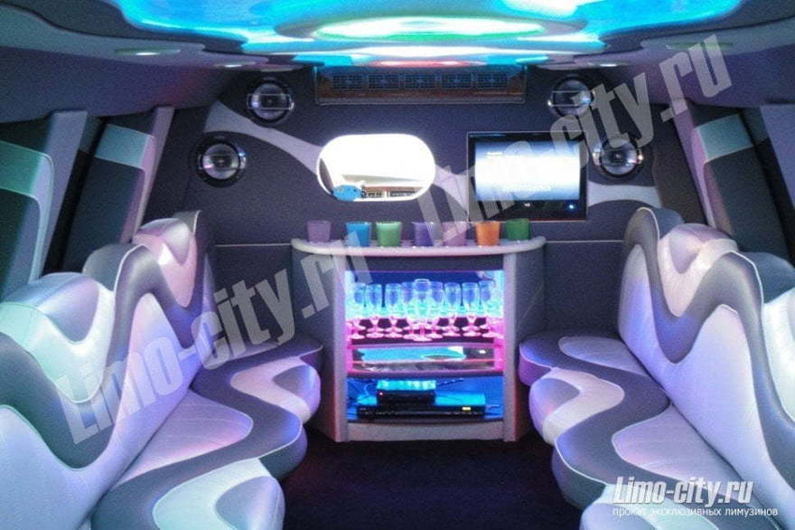 Форд Экскёршн до 25 чел., 2004 г. от Limo City 2