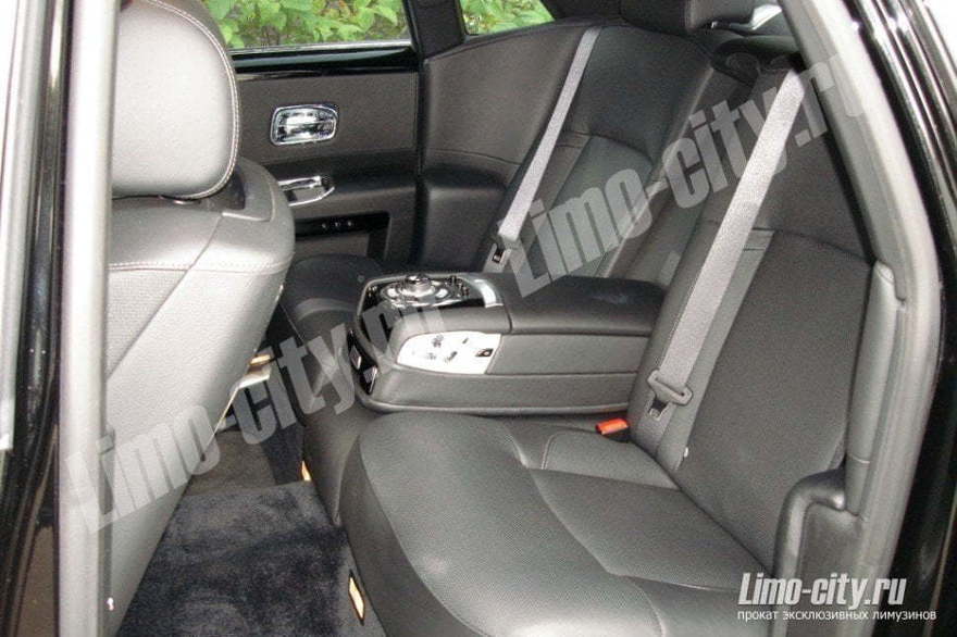 Роллс-Ройс до 4 чел., 2013 г. от Limo City 2