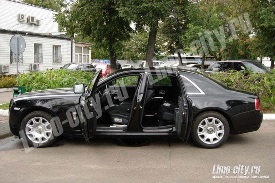 Роллс-Ройс до 4 чел., 2013 г. от Limo City 3