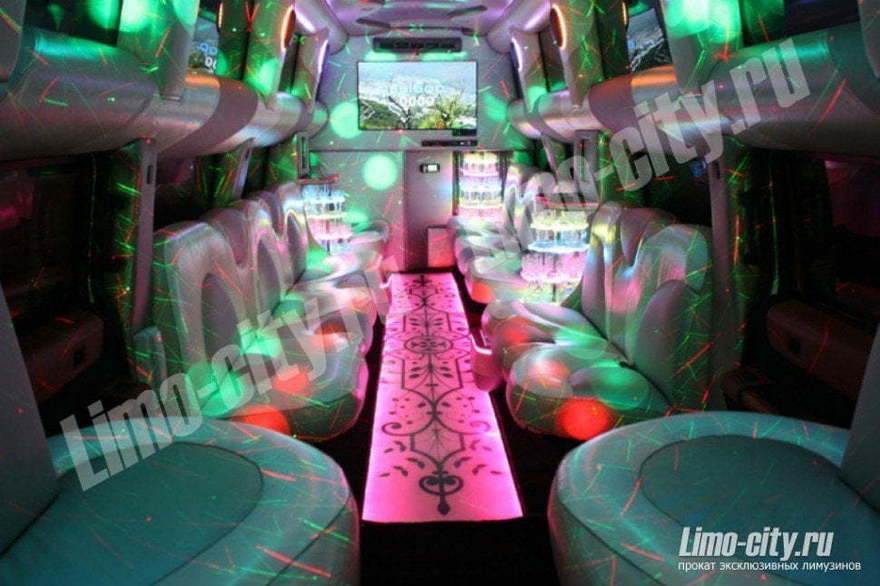 MEGA Хаммер H2 BUSS до 30 чел., 2012 г. от Limo City 12
