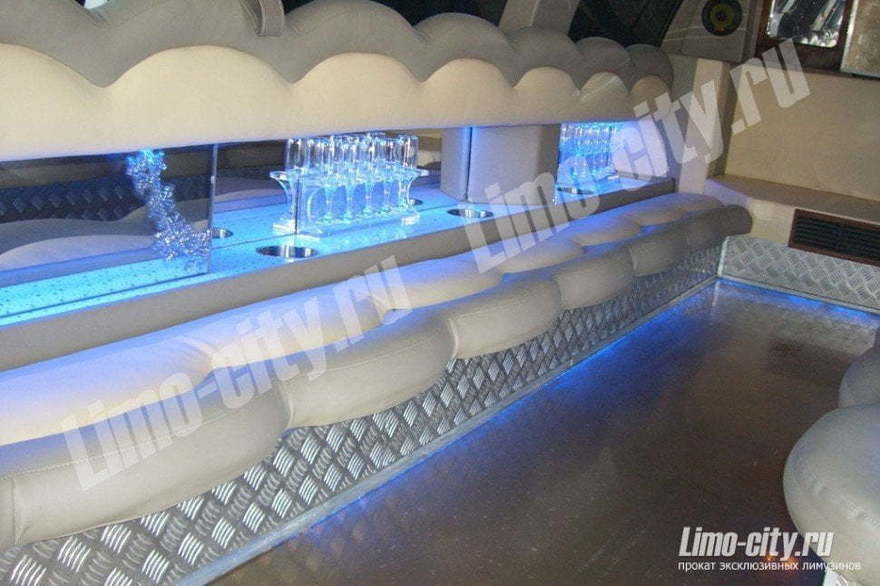 Форд Экскёршн Гламур до 18 чел., 2009 г. от Limo City 3