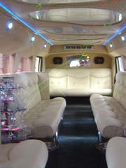 Хаммер со светлым салоном до 25 чел. от ЛимоФаворит 2