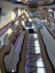 Белый лимузин в полный рост до 28 чел. от ЛимоФаворит 2