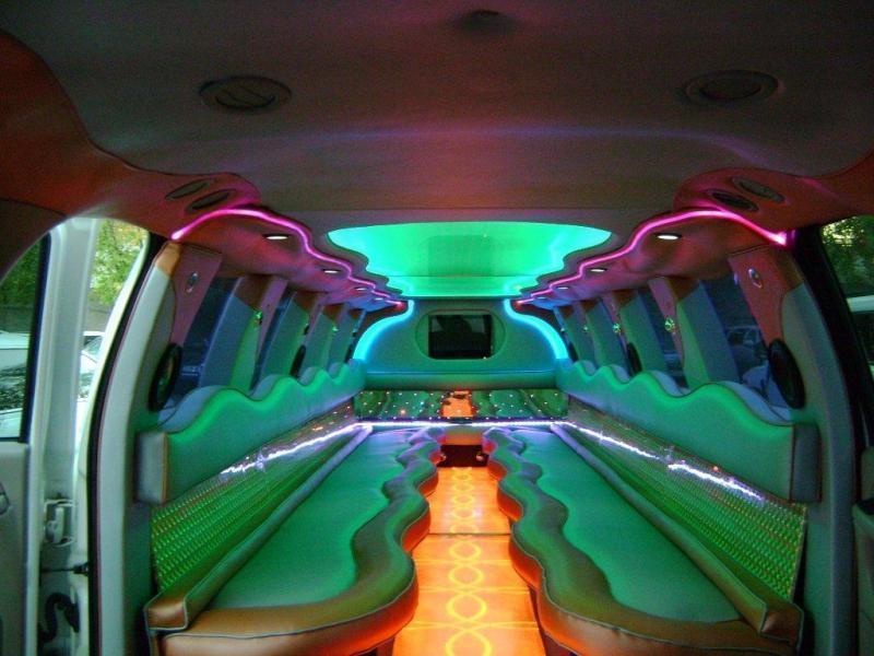 Лимузин Кадиллак Эскалэйд до 22 чел. от ЛимоФаворит 5