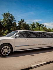 Лимузин Инфинити  до 24 чел. от ЛимоФаворит 1