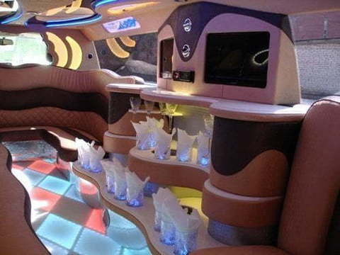 Лимузин Инфинити  до 20 чел. от ЛимоФаворит 4