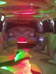 Золотой лимузин Инфинити до 20 чел. от ЛимоФаворит 2