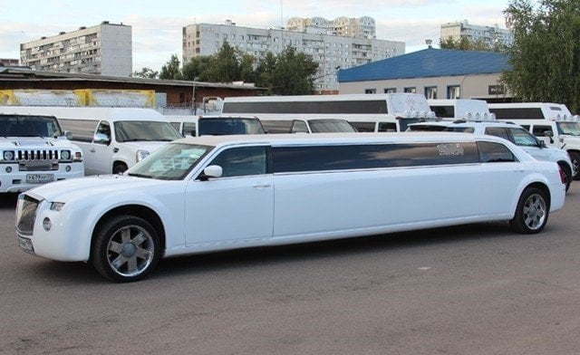 Лимузин Роллс Ройс до 12 чел. от ЛимоФаворит 4