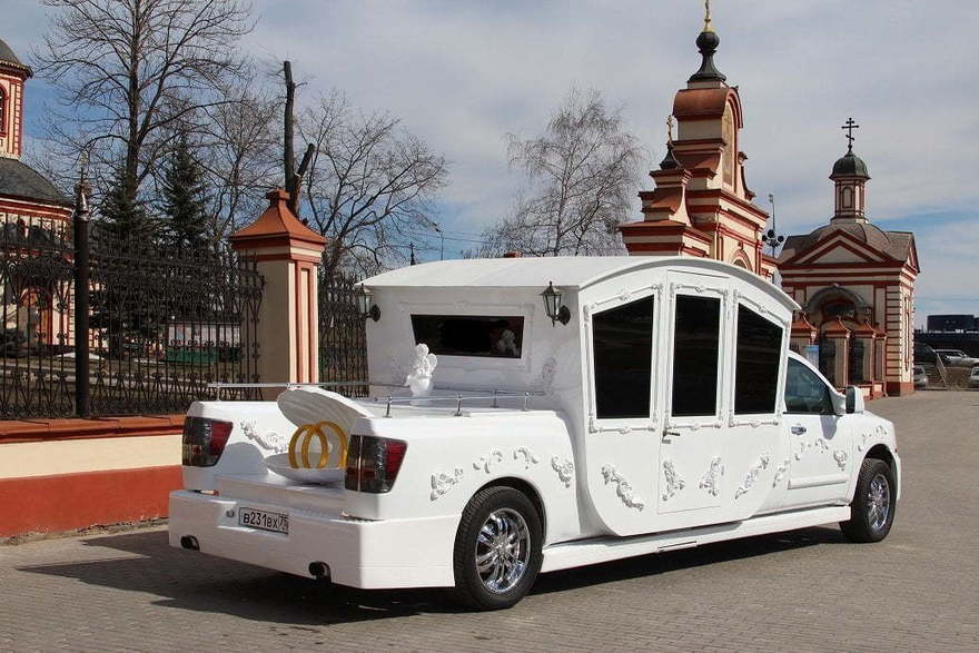 Лимузин карета Роллс-Ройс до 7 чел. от ЛимоФаворит 6