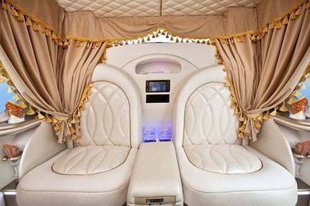 Лимузин Карета до 6 чел. от ЛимоФаворит 3