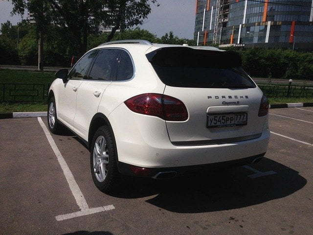 Белый Порш Кайен до 4 чел. от ЛимоФаворит 4