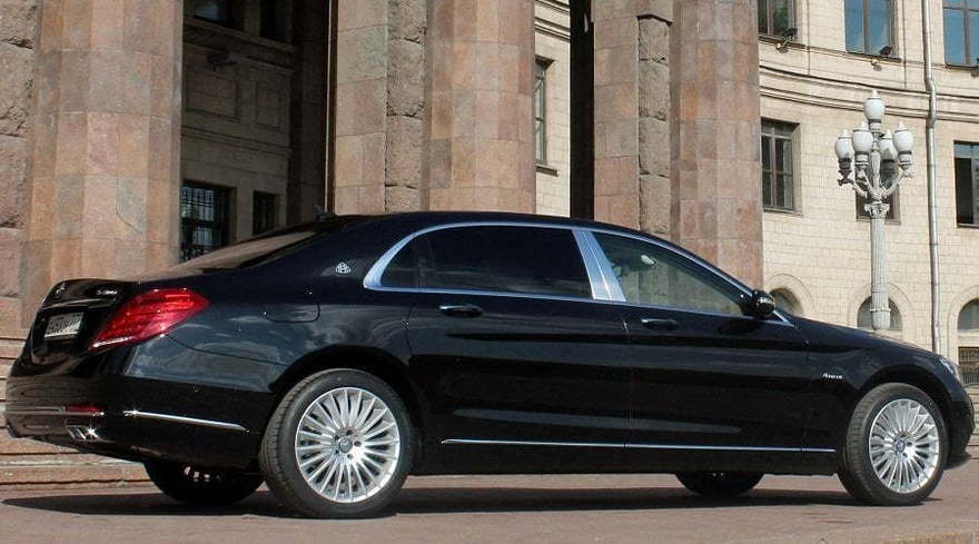 Мерседес Maybax до 4 чел. от ЛимоФаворит 3