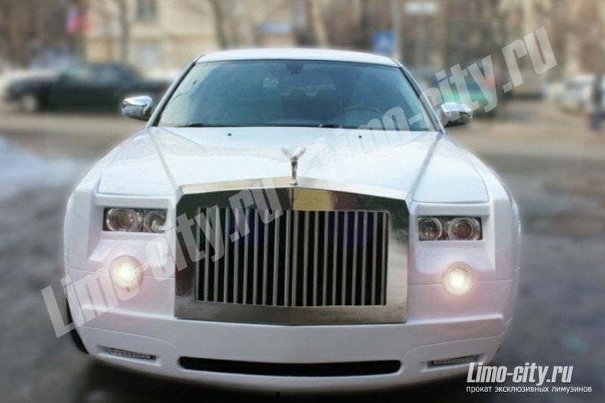 Крайслер 300 С до 11 чел., 2012 г. от Limo City 3
