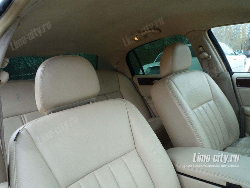Линкольн Таун кар Эксклюзив до 4 чел., 2013 г. от Limo City 5