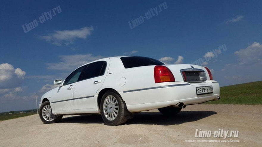 Линкольн Таун кар Эксклюзив до 4 чел., 2013 г. от Limo City 9