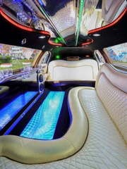 Линкольн Таун кар Белая леди до 11 чел., 2014 г. от Limo City 2