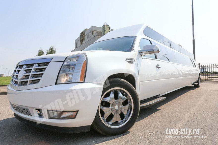 Кадиллак Эскалейд Фаворит до 30 чел., 2016 г. от Limo City 5