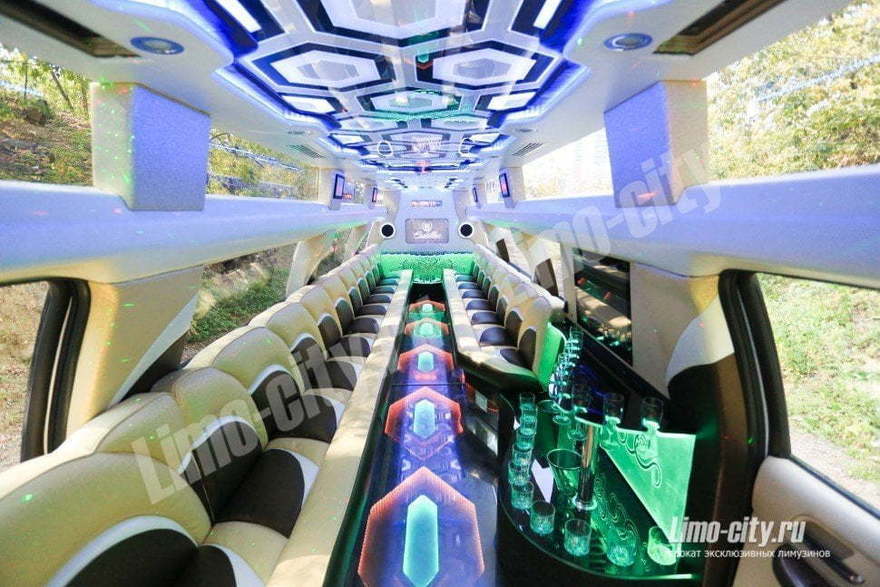 Кадиллак Эскалейд Фаворит до 30 чел., 2016 г. от Limo City 6