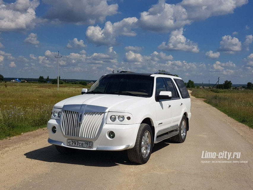Линкольн Навигатор до 6 чел., 2016 г. от Limo City 9