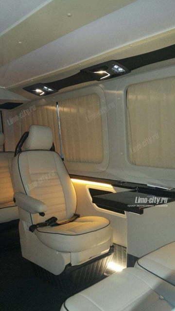 Мерседес Спринтер VIP черный до 10 чел., 2016 г. от Limo City 4