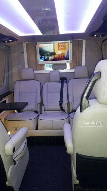 Мерседес Спринтер VIP черный до 10 чел., 2016 г. от Limo City 7