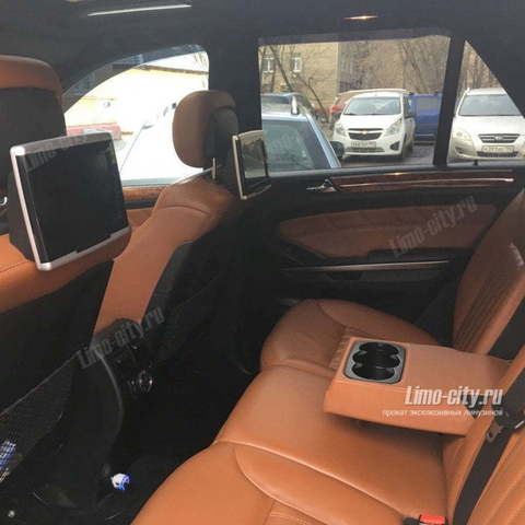 Мерседес ML до 4 чел., 2017 г. от Limo City 2