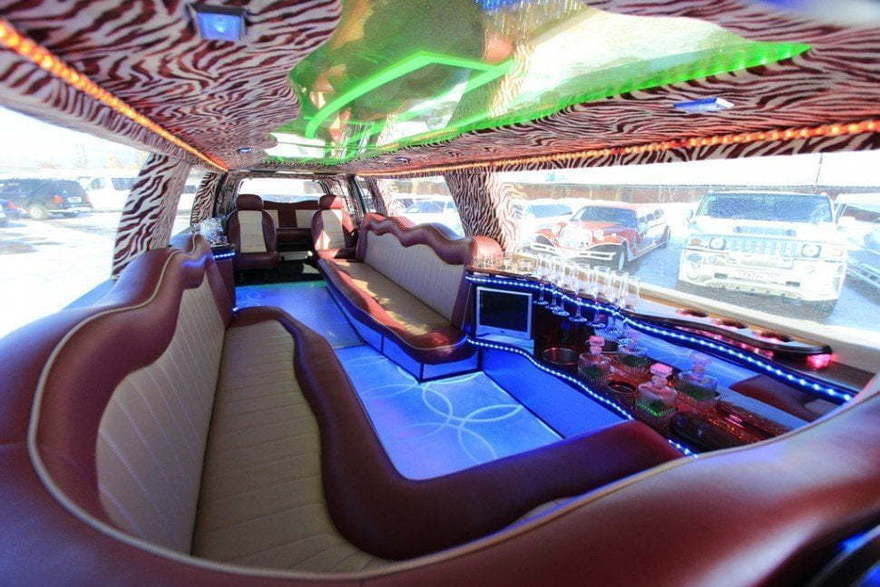 Линкольн Навигатор Диамонд до 18 чел., 2013 г. от Limo City 2