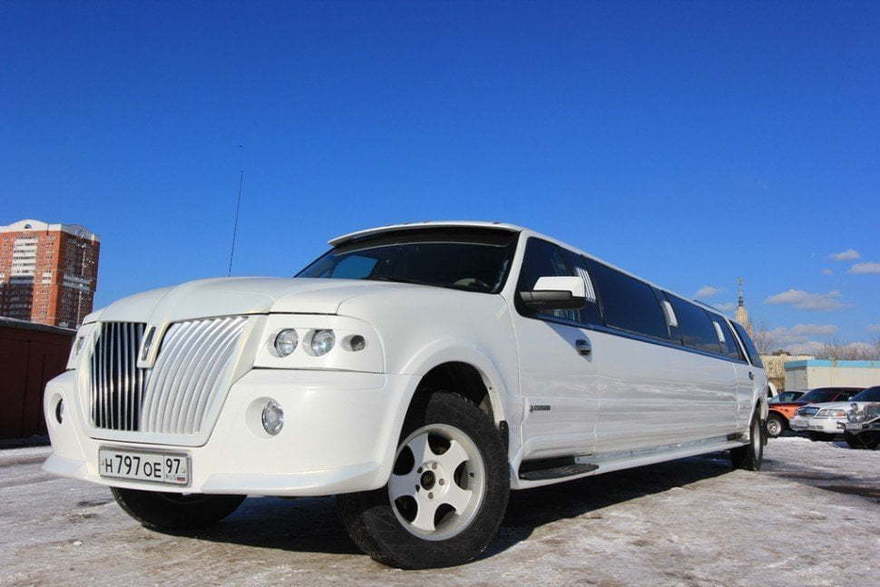 Линкольн Навигатор Диамонд до 18 чел., 2013 г. от Limo City 11