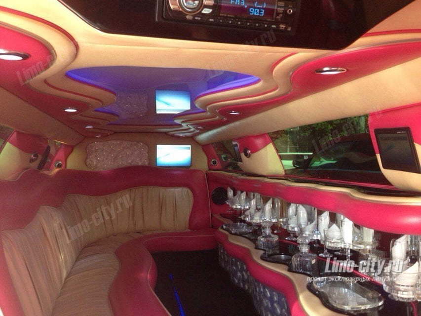 Крайслер 300 С Бордо до 11 чел., 2015 г. от Limo City 4