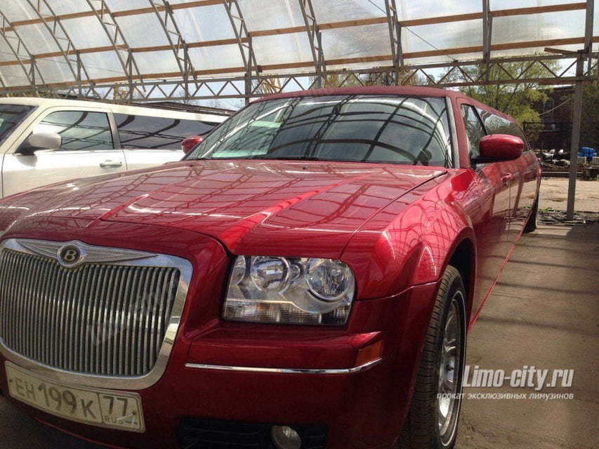 Крайслер 300 С Бордо до 11 чел., 2015 г. от Limo City 6