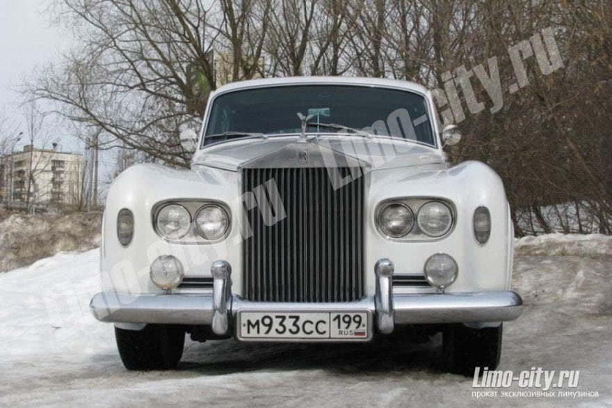 Роллс-Ройс Клоуд до 4 чел., 2013 г. от Limo City 7