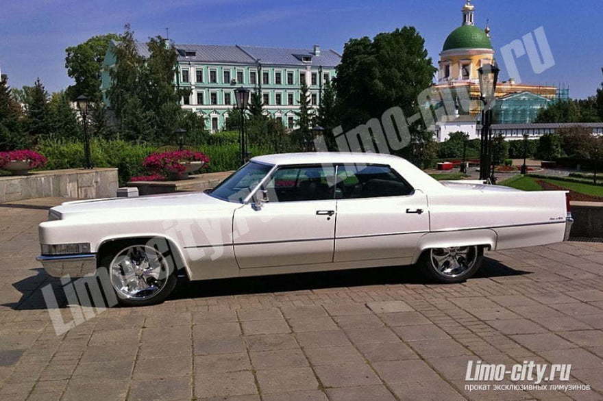 Кадиллак Де Виль Хардтоп до 4 чел., 1967 г. от Limo City 13