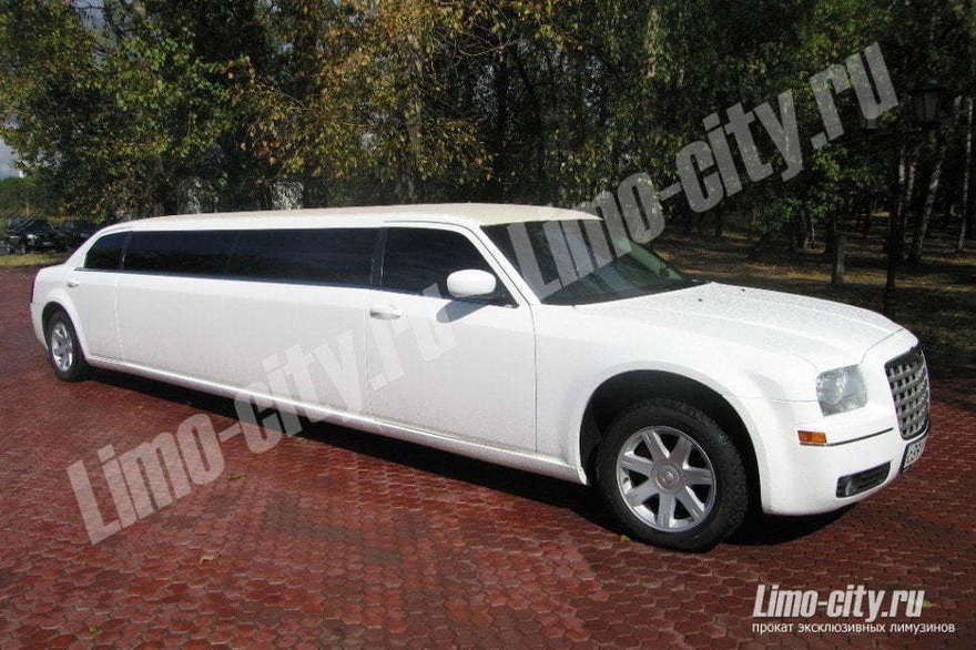 Крайслер 300 С до 11 чел., 2011 г. от Limo City 1