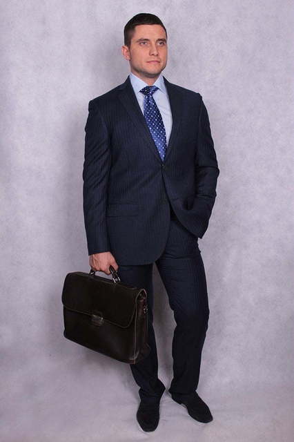 Однобортный, Двойка Классический свадебный костюм арт.10392 от Салон свадебных костюмов Trimforti 3