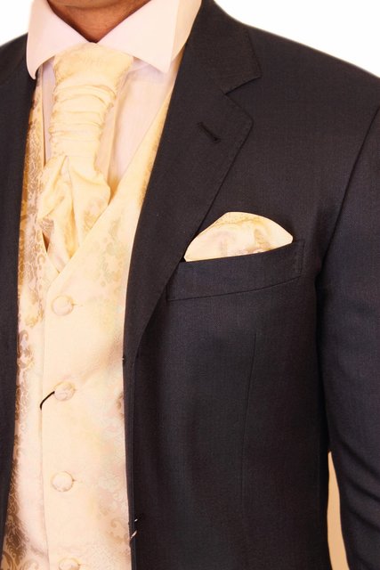 Однобортный, Тройка Свадебный костюм арт.3512 от Салон свадебных костюмов Trimforti 2