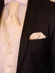 Однобортный, Тройка Свадебный костюм арт.3873 от Салон свадебных костюмов Trimforti 2