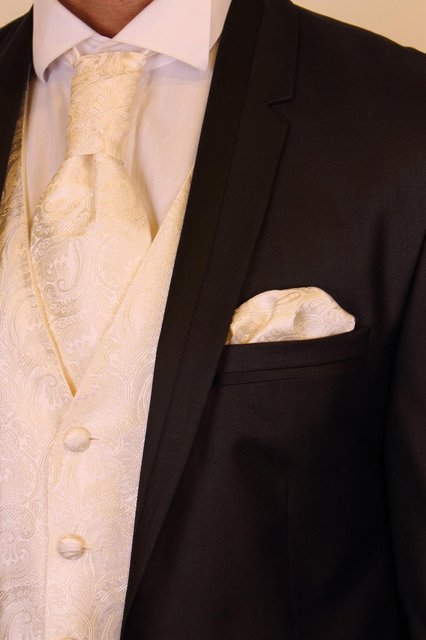 Однобортный, Тройка Свадебный костюм арт.3873 от Салон свадебных костюмов Trimforti 2