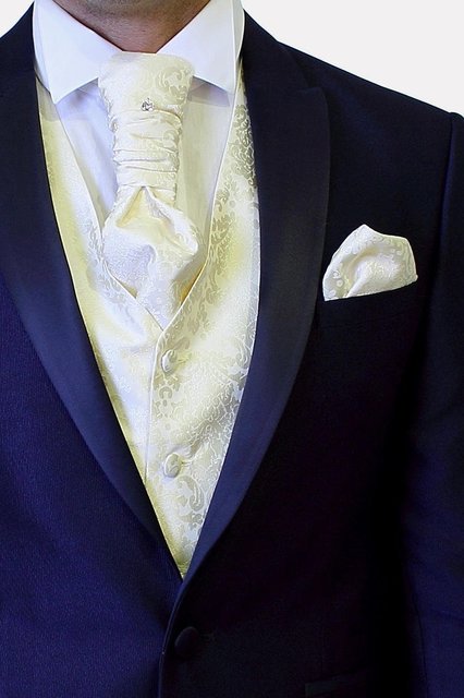 Однобортный, Тройка Свадебный костюм арт.4477 от Салон свадебных костюмов Trimforti 2