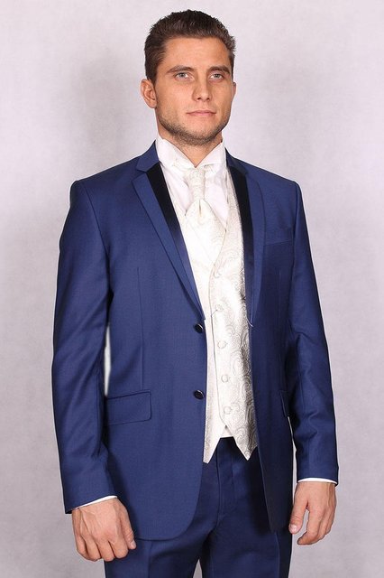 Однобортный, Тройка Свадебный костюм арт.4957 от Салон свадебных костюмов Trimforti 3