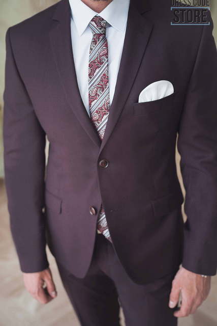 Однобортный, Двойка Свадебный костюм Burgundy от Прокат мужских костюмов Dress Code Rent 5