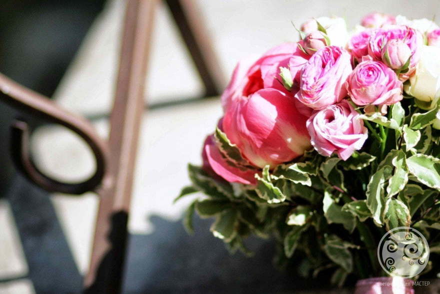 Классический круглый name от Студия декора и флористики Цветочных Дел МАСТЕР 4