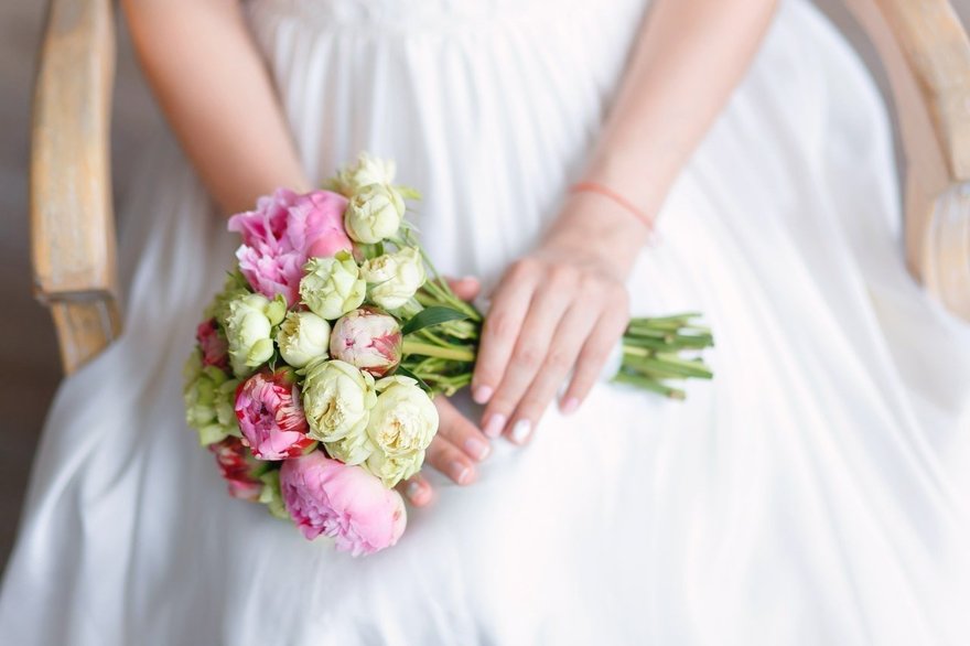 Монобукет из одного вида цветов, Классический круглый, Классический вытянутый name от Мастерская флористики и декора Fun-Fun Тюльпан 2